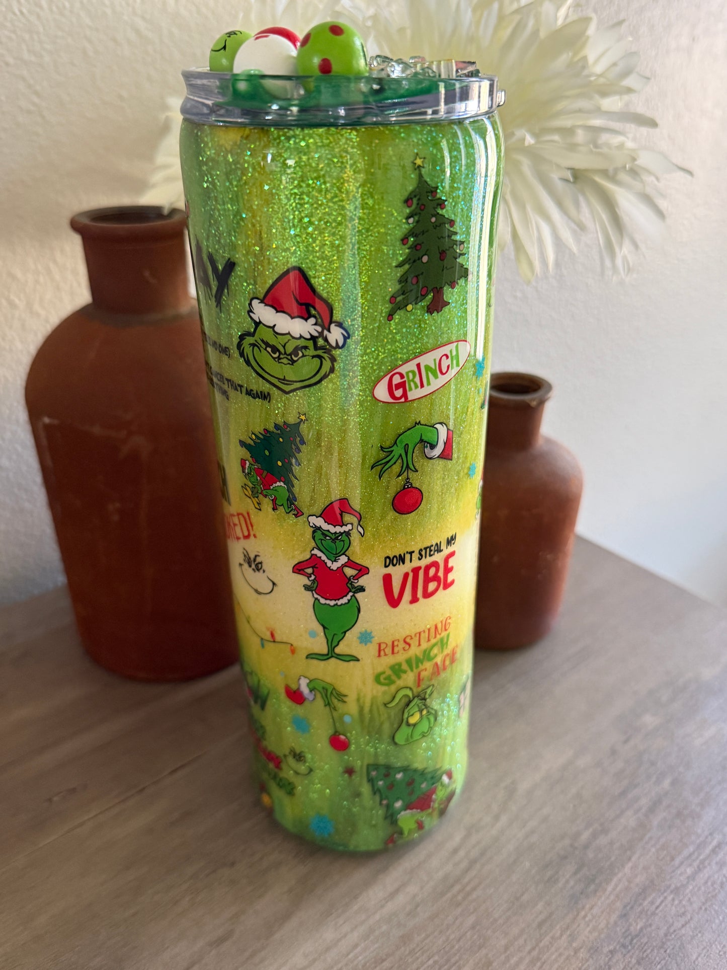 Green Guy Glitter Tumbler – Holiday Fun Edition