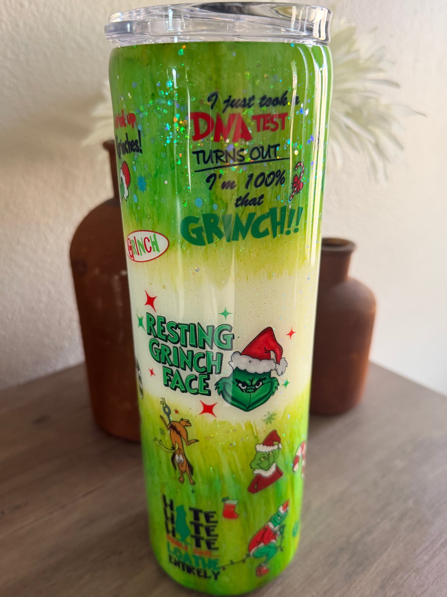Green Guy Glitter Tumbler – Holiday Fun Edition